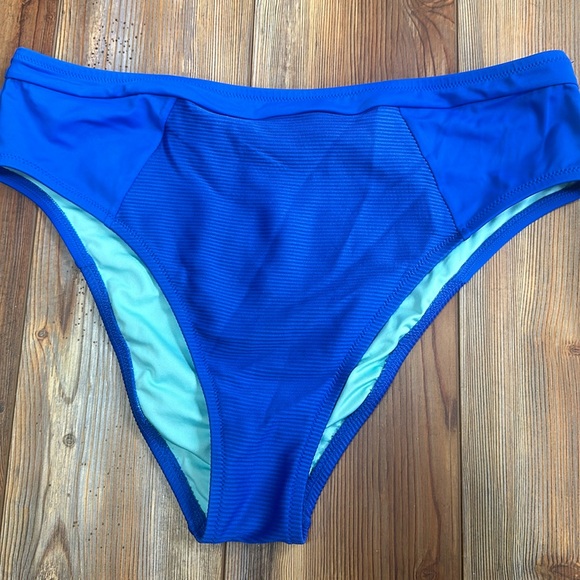 Shade & Shore Other - NWOT high waist royal blue bikini bottom. Size large